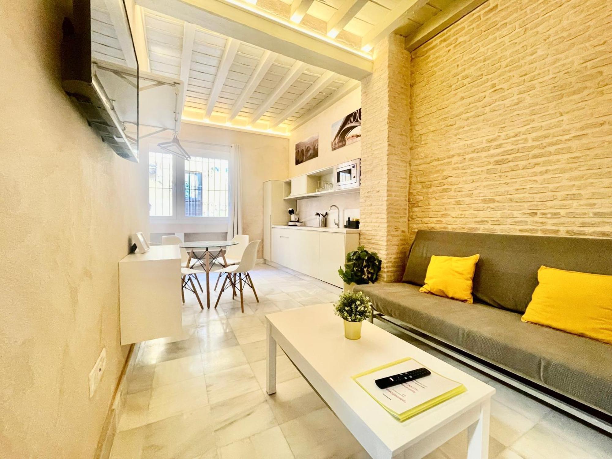 Click Triana - Patio Privado Apartamento Sevilha Exterior foto
