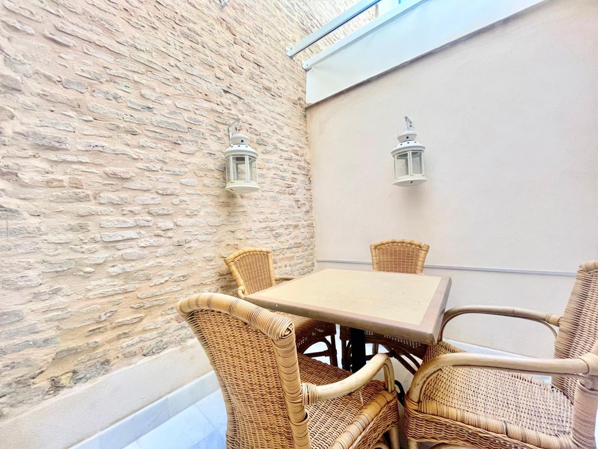 Click Triana - Patio Privado Apartamento Sevilha Exterior foto